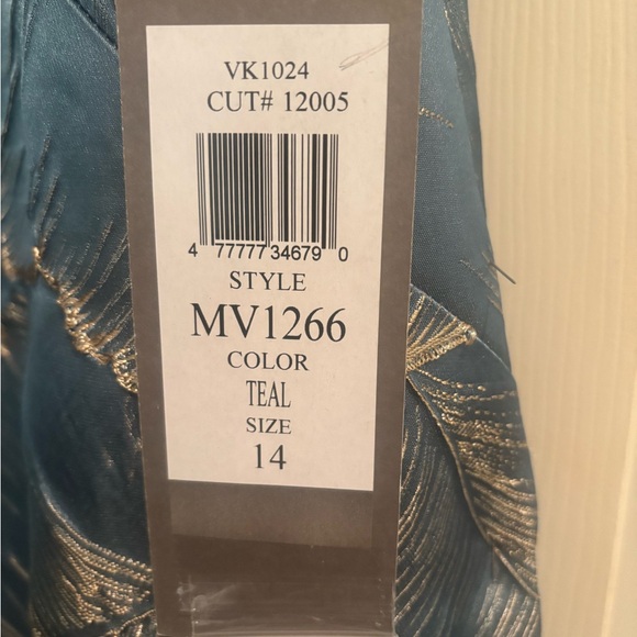 Maroni  Blue / Turquoise Leaf Pattern Dress - Picture 3 of 11